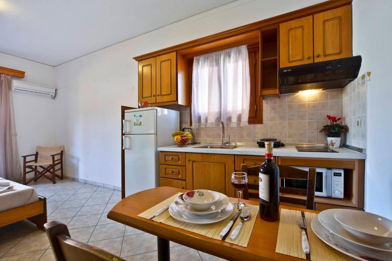 Louvros Apartments Sidari  Exterior photo