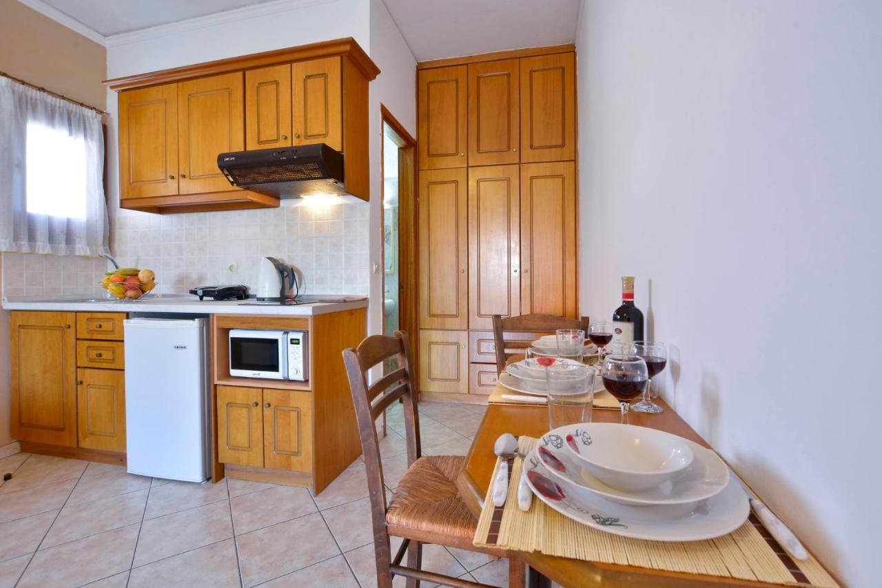 Louvros Apartments Sidari  Exterior photo