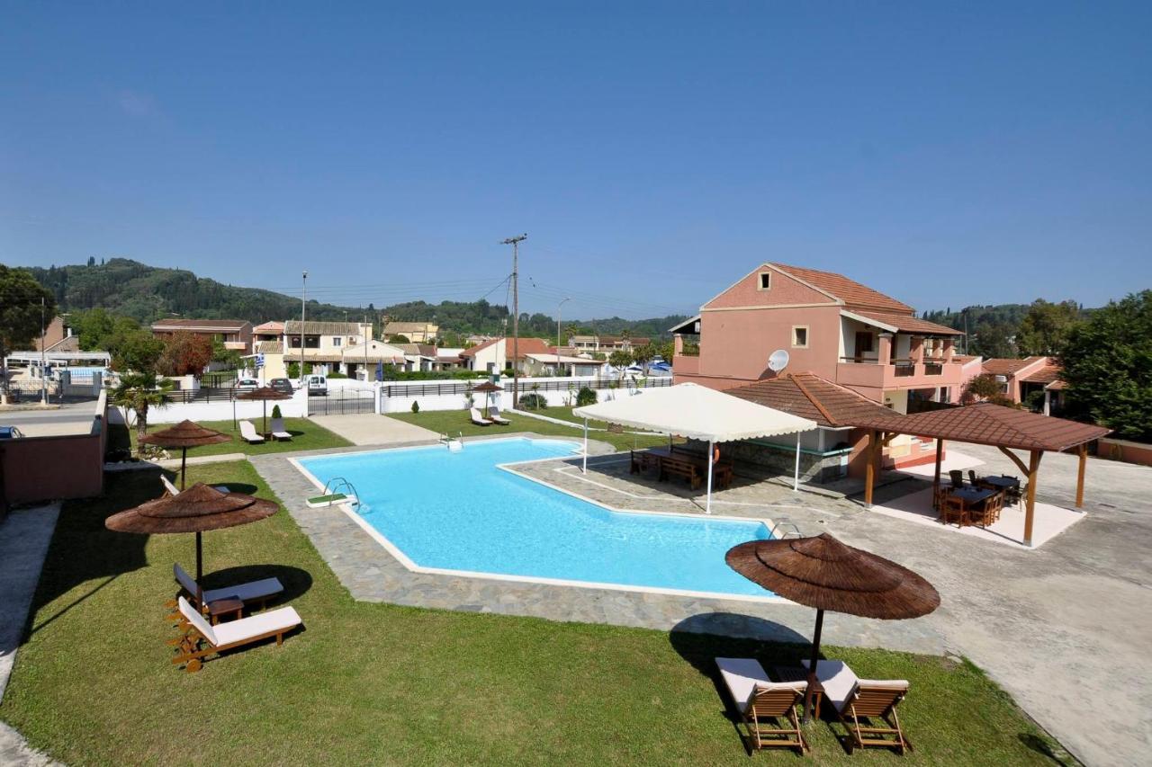 Louvros Apartments Sidari  Exterior photo