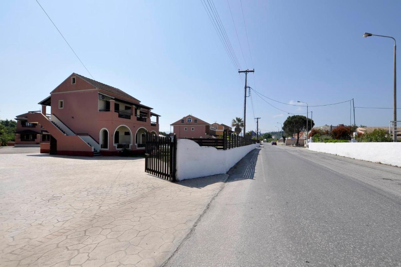 Louvros Apartments Sidari  Exterior photo